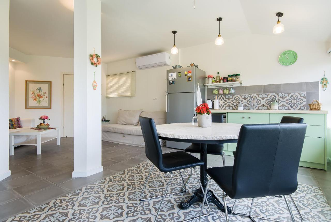 Homey Suite In Zichron Yaakov Zikhron Ya'akov Εξωτερικό φωτογραφία